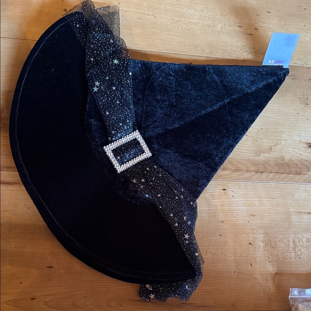 Claire’s Black Witch Hat with Rhinestone Buckle new